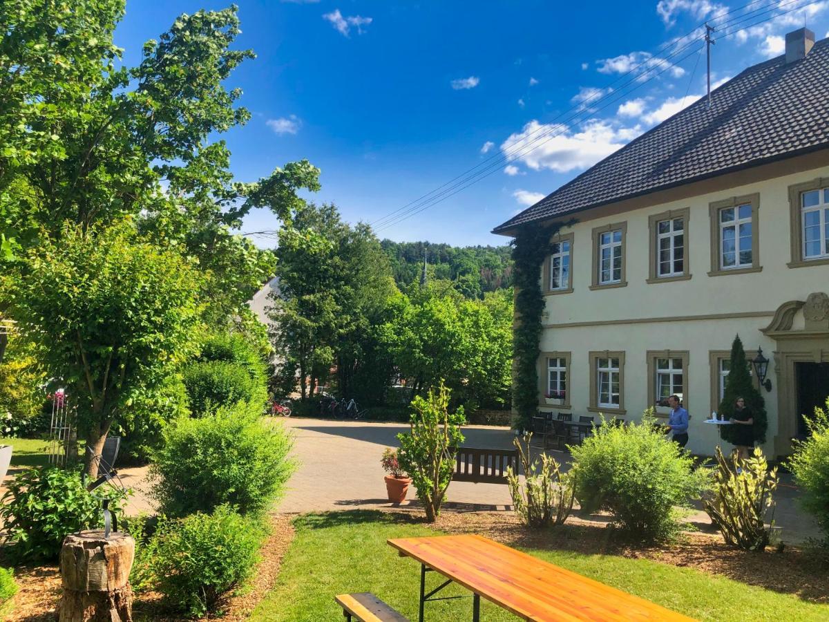 Schloss Sennfeld Adelsheim Exterior foto